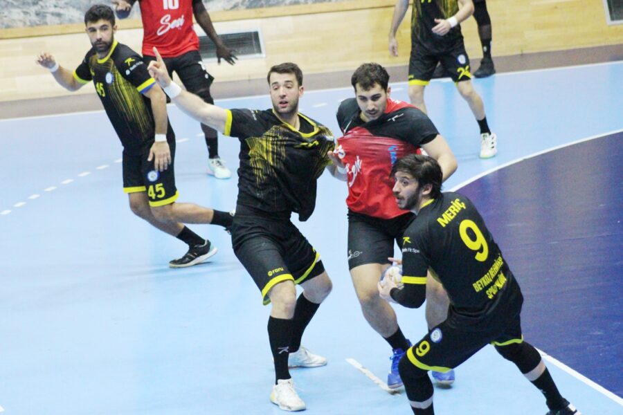 beykoz hentbol takimi eski gunlerini arar oldu 3 e1763319947541