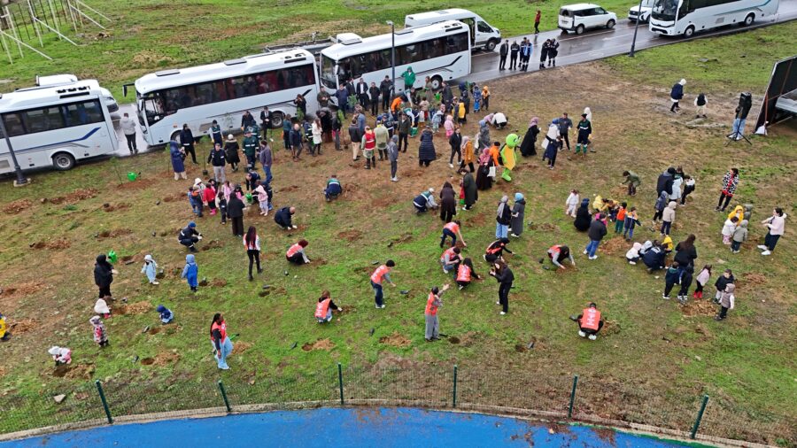 beykozda milli agaclandirma gununde 111 fidan 1 e1762864054784