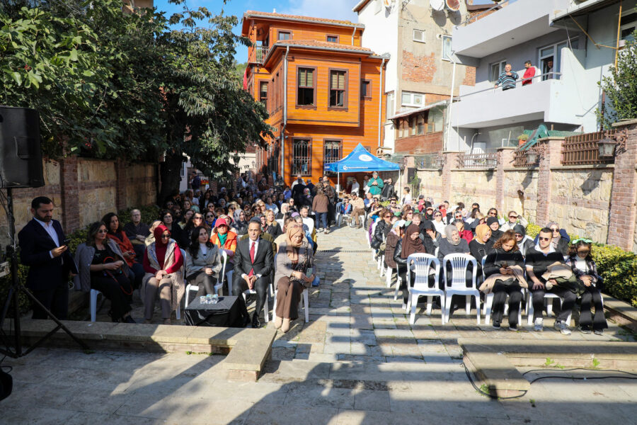 bir garip orhan veli vefatinin 75 yilinda beykozda anildi 8 e1763142733498