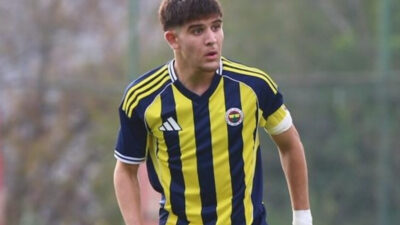 Paşabahçe Futbol Kulübünden yetişen bir yetenek daha profesyonelliğe geçiş yaptı.