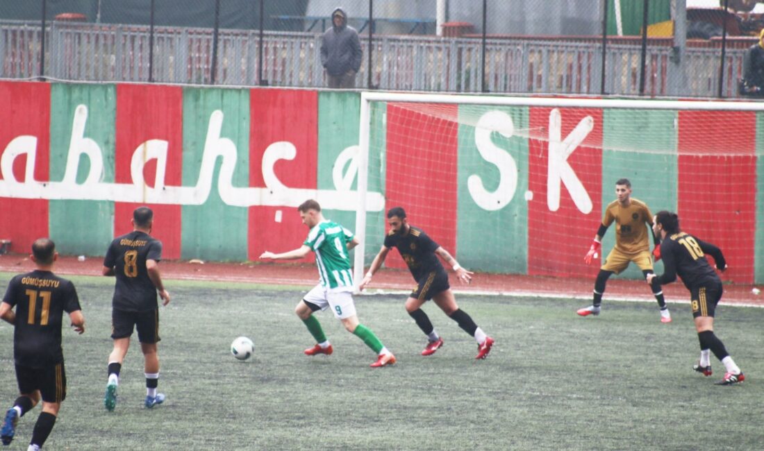 İstanbul 1. Amatör Lig 13.Grubuna dahil karşılaşmada Gümüşsuyuspor Paşabahçe Stadında