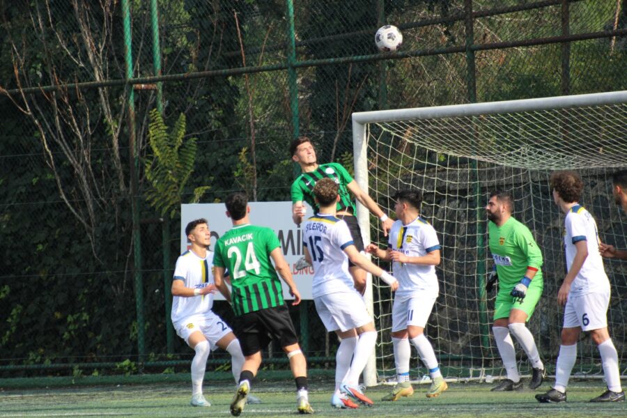 kavacikspor beykozda silesporu 3 0 maglup etti 3 e1763985974956