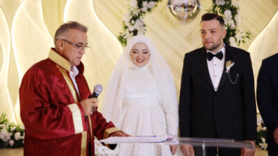 Milli Görüş'ün temsilcilerinden Yeniden Refah Partisi Beykoz İlçe Başkanı Mustafa