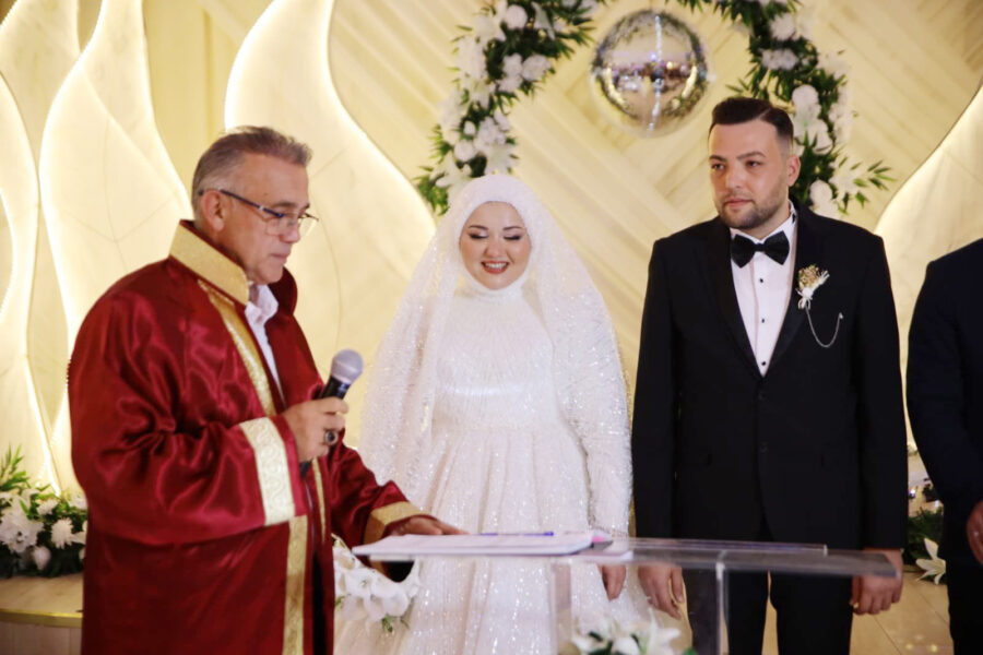 Milli Görüş'ün temsilcilerinden Yeniden Refah Partisi Beykoz İlçe Başkanı Mustafa