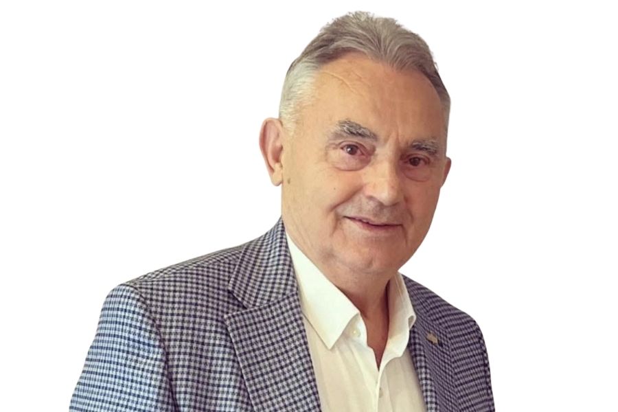 Televizyon programları, eğlence ve bilgi edinmenin yanı sıra, toplumun yaşam