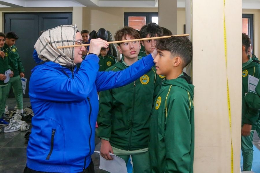 Beykoz Belediyesi, genç sporcuların gelişimini merkeze alan ve Türkiye’de örnek