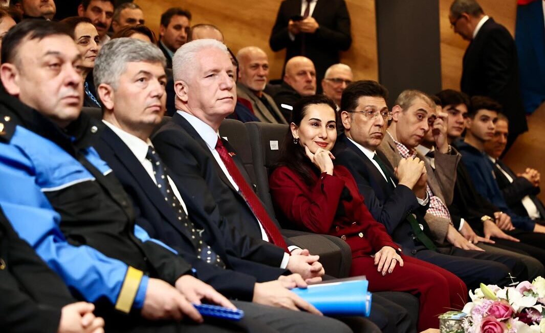 İstanbul Valiliği’nin başlattığı “Bizim Mahalle Güçlü Toplum” projesinin ilki Vali