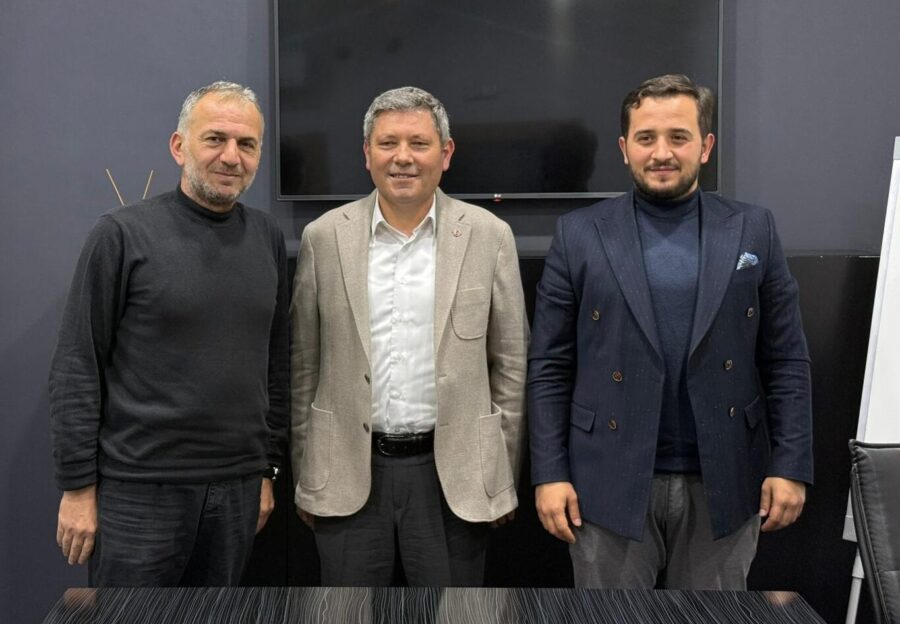 1 nisanda beykozda tek basina bir ilce baskaniydim 2 e1765039002921