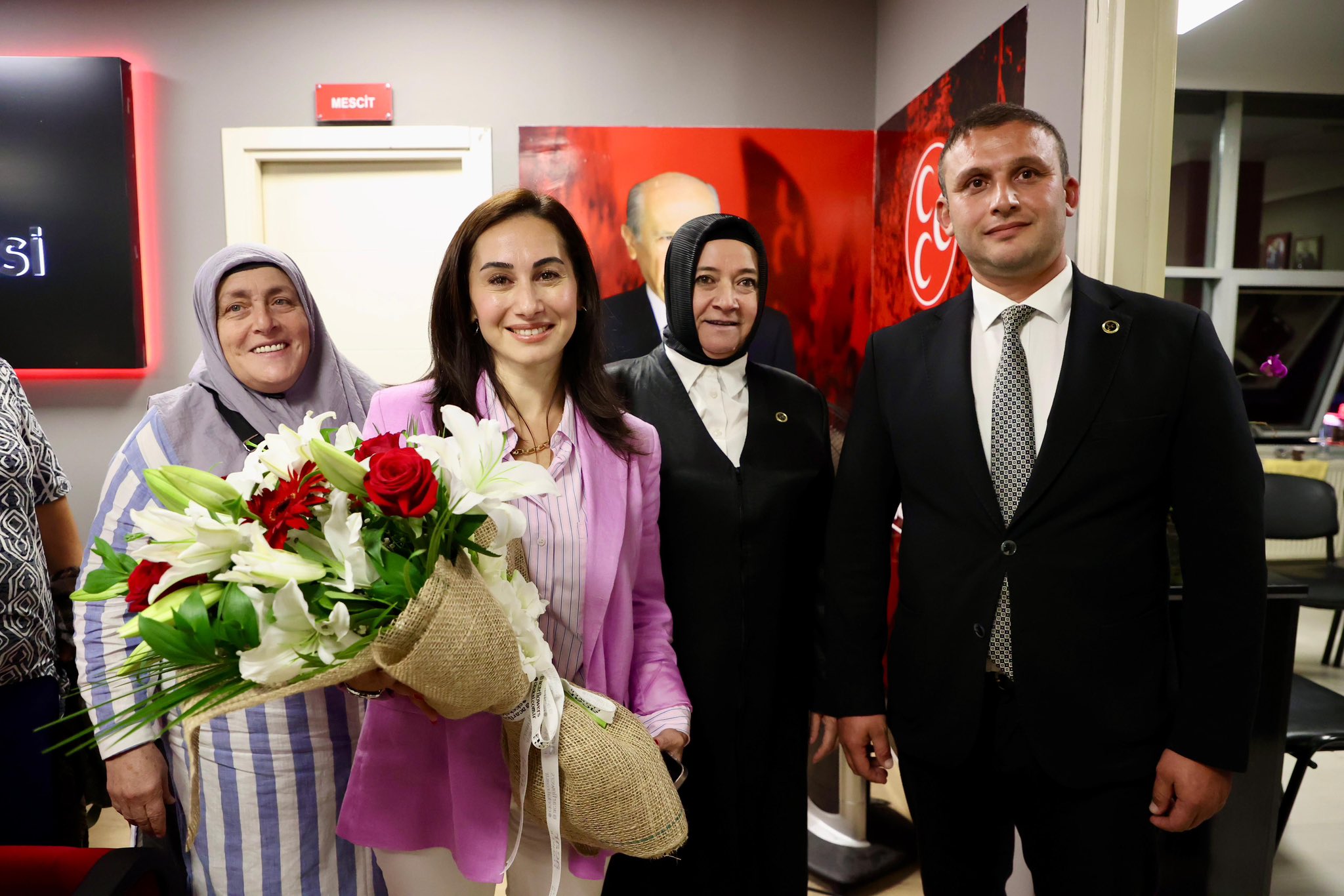 MHP Beykoz’da Murat Aydın’a tepki bitmiyor 4