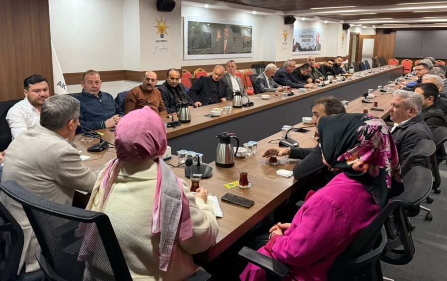 AK Parti’den Beykoz Yöre Dernekleri ile buluşma 2 ak partiden beykoz yore dernekleri ile bulusma 1 e1765637640131