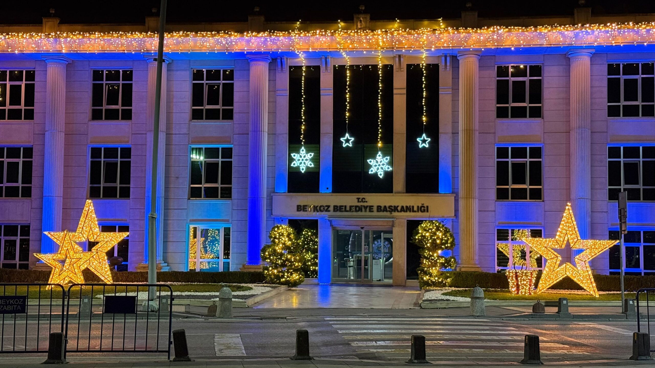 Beykoz Belediyesi yılbaşına ışıklarla hazırlandı 2 bel2 scaled