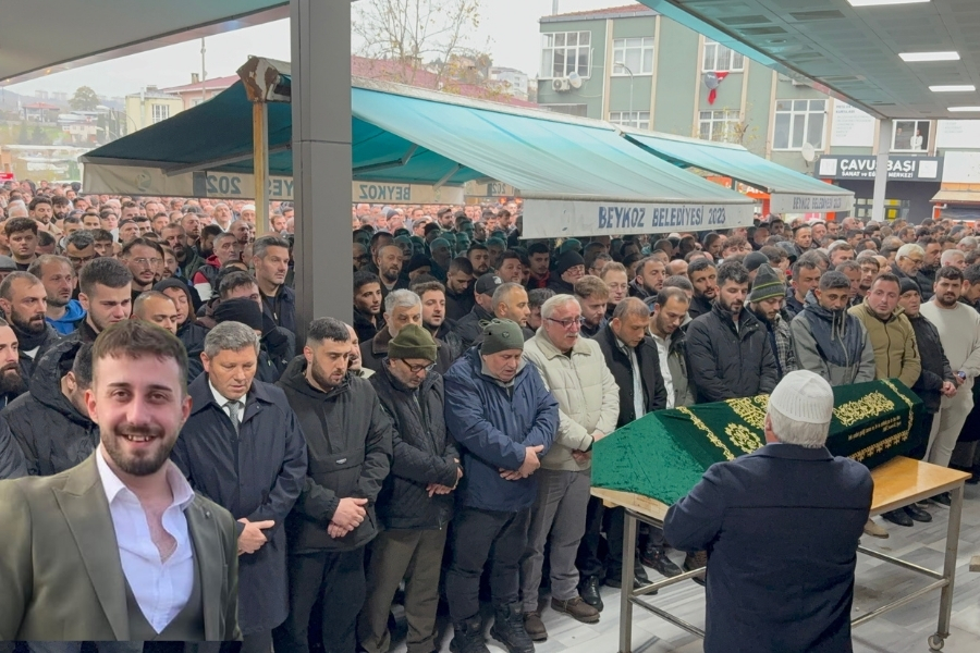 Beykoz Paşamandıra Mahallesi’nde kız arkadaşının babasına yardım ettiği sırada arkadaşının