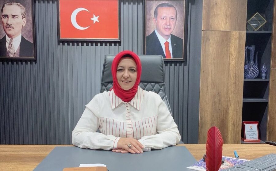 gaye zayif danisman degil gonuldasim 2 e1764938396855