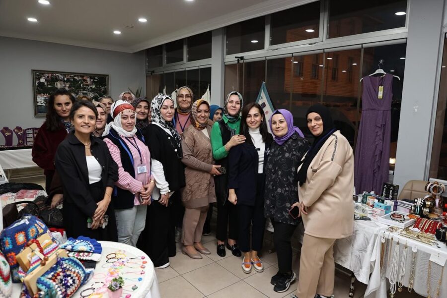 gaye zayif danisman degil gonuldasim 6 e1764938594576