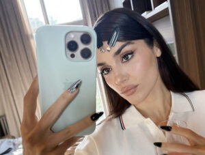 Hande Erçel’in Beykoz Riva Mahallesinde 2 milyon dolarlık malikâne büyüklüğünde