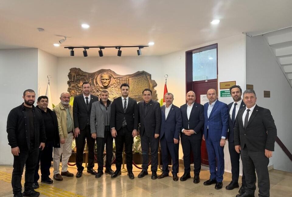 KAS-DER Genel Başkanı Rahmi Sezer, Beykoz Şube Başkanı Süleyman Çalık’ında