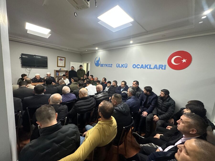 MHP Beykoz Teşkilatı Deniz Şehidi Mehmet Genç’i unutmadı 1 mhp beykoz teskilati deniz sehidi mehmet genci unutmadi 3 scaled e1765024528286