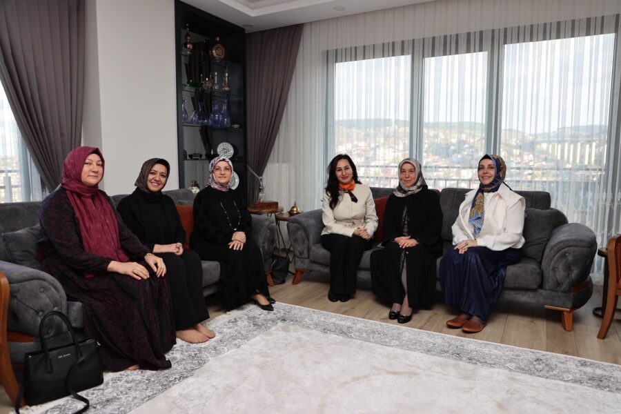 ozlem vural gurzelden bayan celikbileke ziyaret 2 e1767012980890