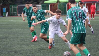 TFF U19 Gelişim Ligi 3. Grubundaki iki İstanbul temsilcisinin mücadelesinin