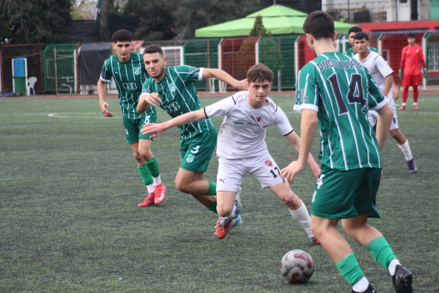 TFF U19 Gelişim Ligi 3. Grubundaki iki İstanbul temsilcisinin mücadelesinin