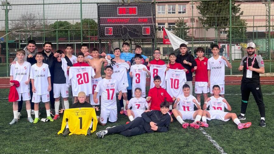 pasabahce genclerinden cifte zafer 1 e1764605819566