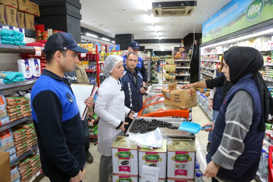 Beykoz Belediyesi, zabıta ekipleri Sağlık Müdürlüğü’nün gözetiminde gıda denetimlerine aralıksız