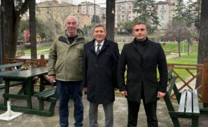 Beykoz’da 3 siyasi partinin İlçe Başkanları, Kavacık Doğal Dükkan’da bir