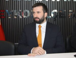 2024 Yılında Yavuz Ağıralioğlu tarafından kurulan Anahtar Parti, (A Parti)