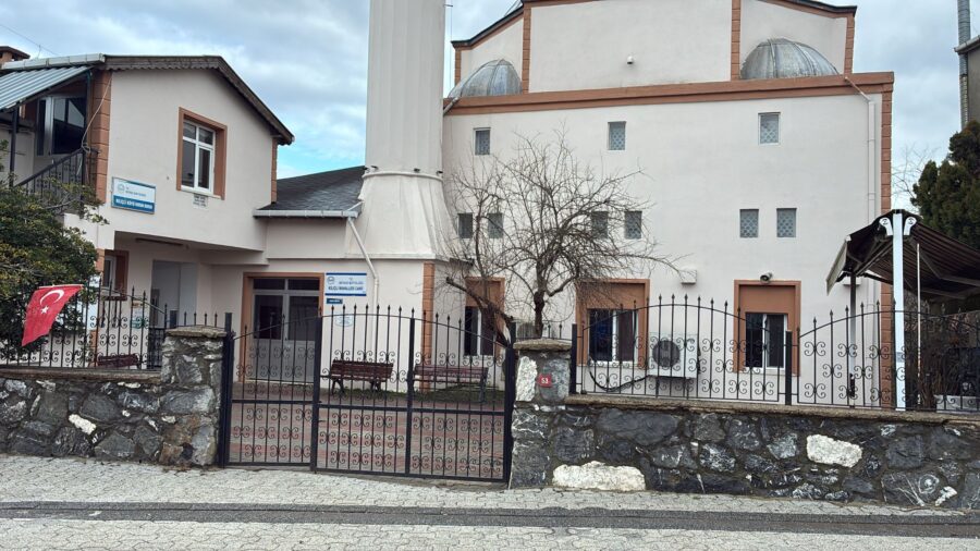 Beykoz Kılıçlı Camisi 6 aydır din görevlisi bekliyor 2 beykoz kilicli camisi 6 aydir din gorevlisi bekliyor 1 e1769420615297