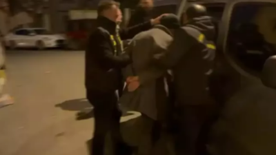 Beykoz Fevzi Çakmak Lisesi’nde 2004 yılında görev yapan Ahmet Eroğlu