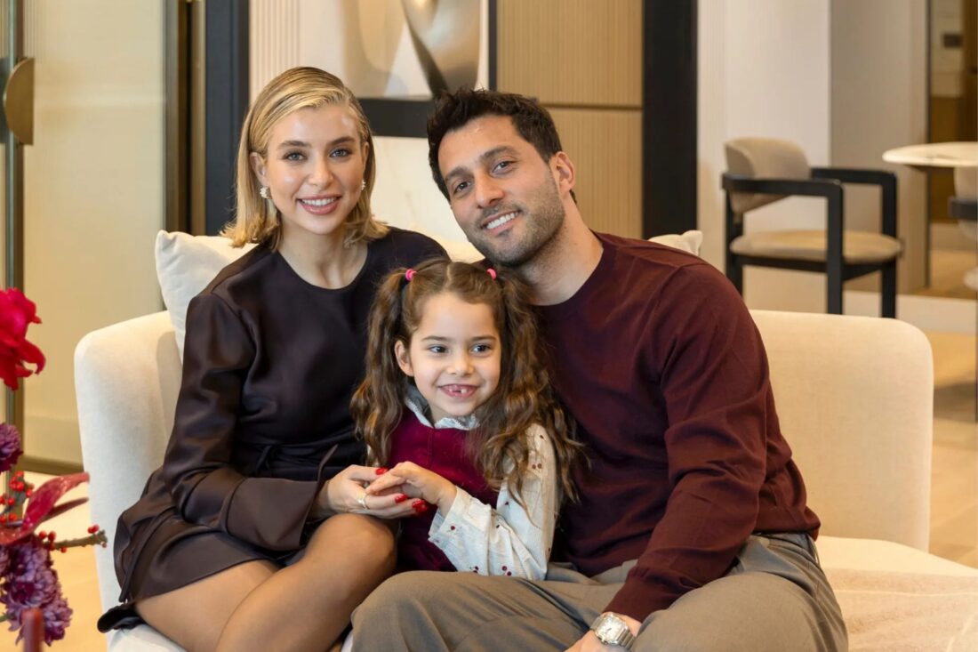 Oyuncu Hande Erçel’in ablası Gamze Erçel, eşi Caner Yıldırım ve