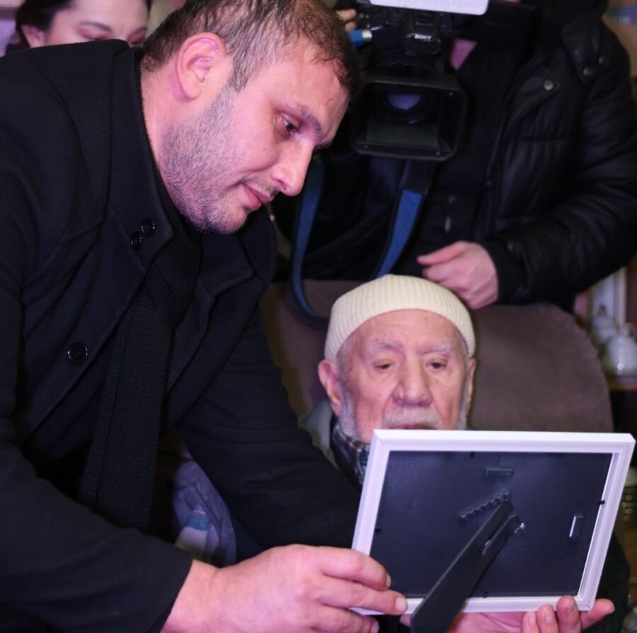 mhpden beykozda 100 yasina giren dedeye surpriz 2 e1769381036542