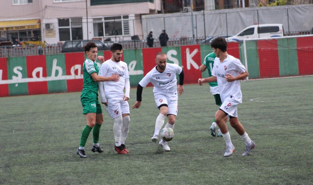 İstanbul Süper Amatör Lig 5.Grubunda önemli bir karşılaşma vardı. Düşme