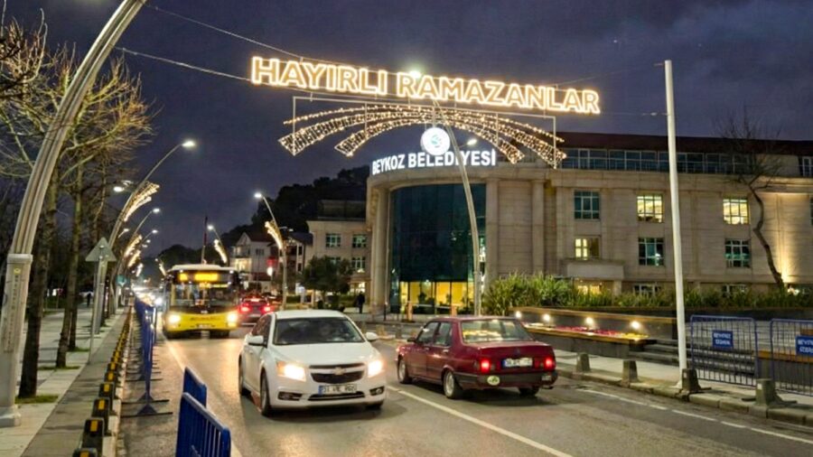 Beykoz Belediyesi, on bir ayın sultanı Ramazan’ın maneviyatını İstanbul Boğazı’nın
