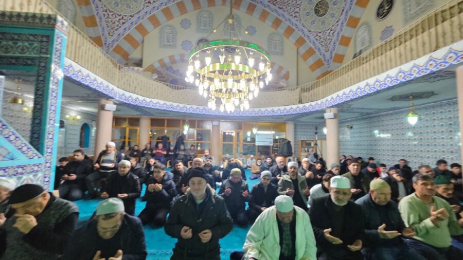 beykoz gumussuyu baglik camiinde sakal i serif ziyareti yapildi 4 e1770126168902