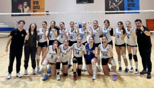 Türkiye Voleybol Federasyonu Kadınlar Bölgesel Ligde sezonun açılış maçları vardı.