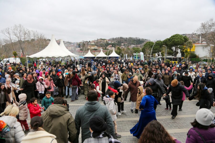 Beykoz’da balık, horon, kemençe… 1 beykozda balik horon kemence 14 e1769954129926