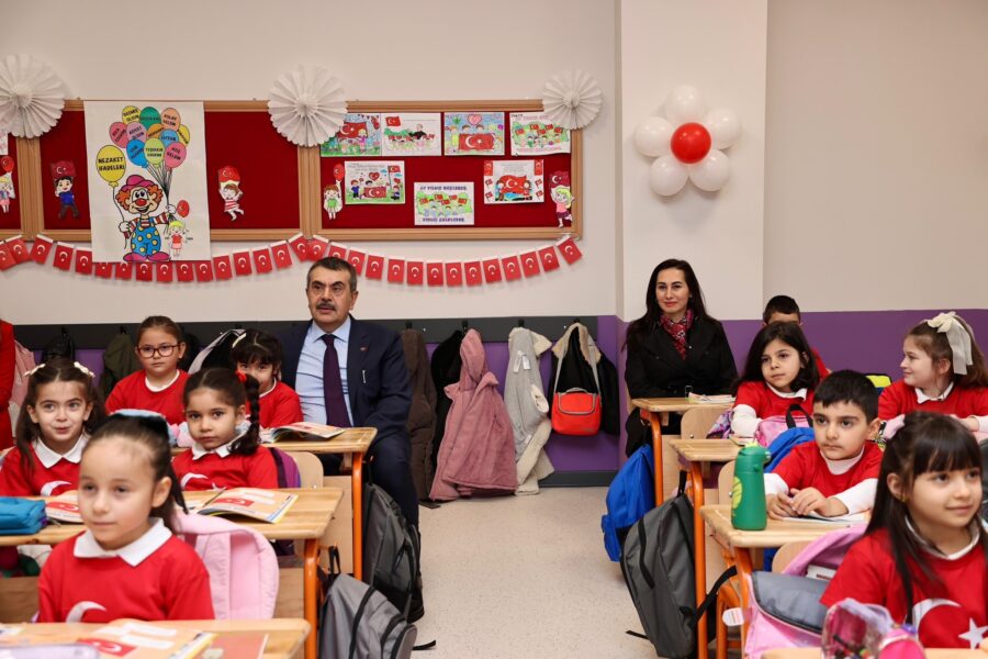 Beykoz Anadolukavağı’nda yapımı tamamlanan okulun açılışı yapıldı.