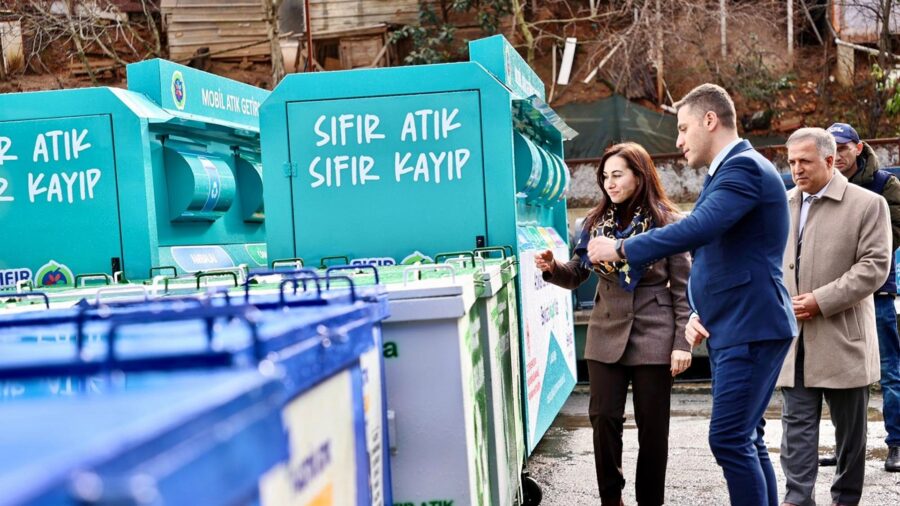 cevre bakanligindan beykoza 1500 geri donusum konteyneri 6 e1769939181810