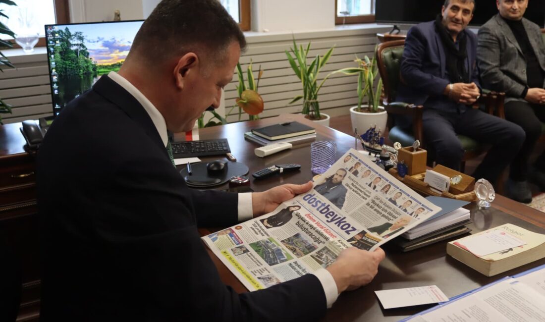 Dost Beykoz Yazarları Beykoz Kaymakamı Dr. Fatih Ürkmezer’i Hükümet Konağındaki