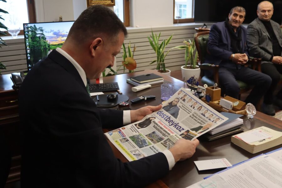 Dost Beykoz Yazarları Beykoz Kaymakamı Dr. Fatih Ürkmezer’i Hükümet Konağındaki