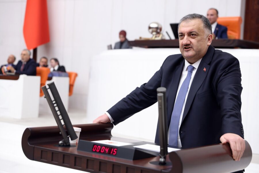 Hasan Karal Beykoz’da Deva Partisi’ni anlattı 17 hasan karal beykozda deva partisini anlatti 1 e1771077933545