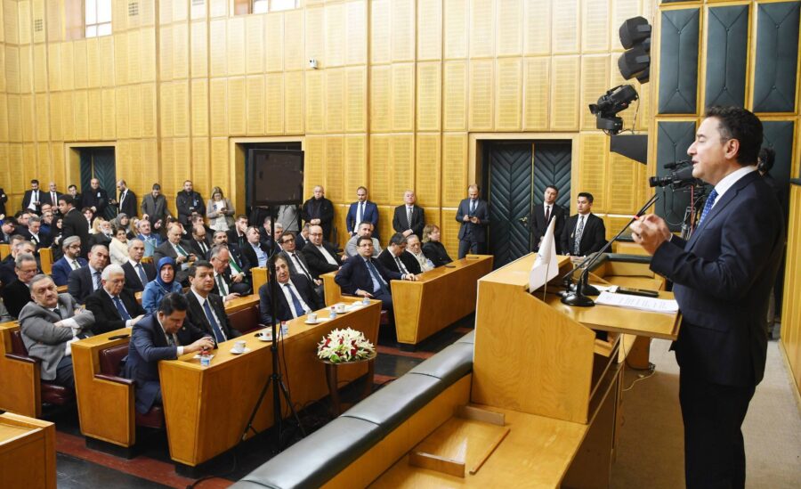 Hasan Karal Beykoz’da Deva Partisi’ni anlattı 9 hasan karal beykozda deva partisini anlatti 8 e1771077730373