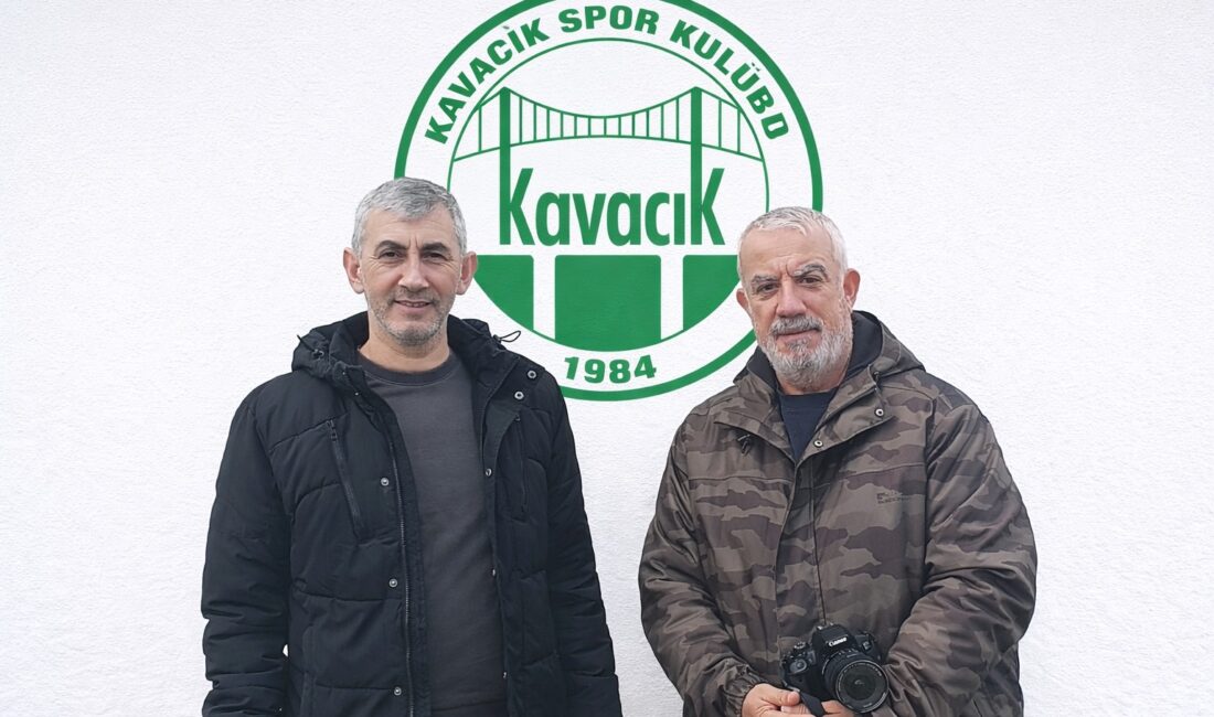 İstanbul Süper Amatör Lig 4.Grubunda Acıbademspor'un şampiyonluğunu ilan etmesi sonrasında