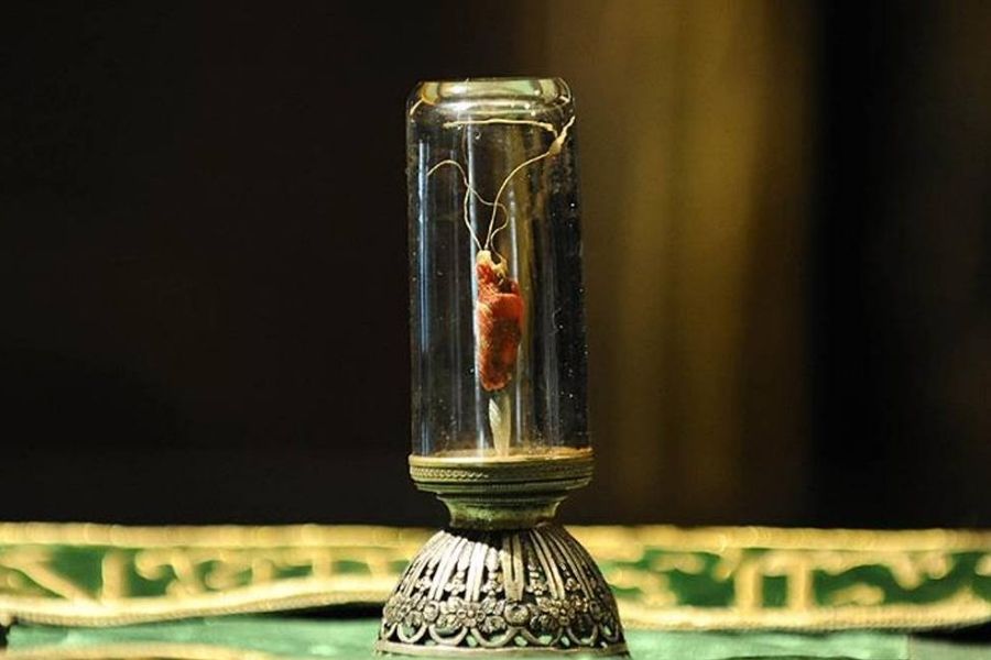 İslam dininde rahmet ve bereket gecesi olarak bilinen Berat Kandili’nde