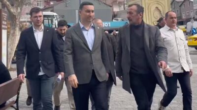 İYİ Parti İstanbul Milletvekili Burak Akburak, seçim bölgesi Beykoz’da gerçekleştirdiği