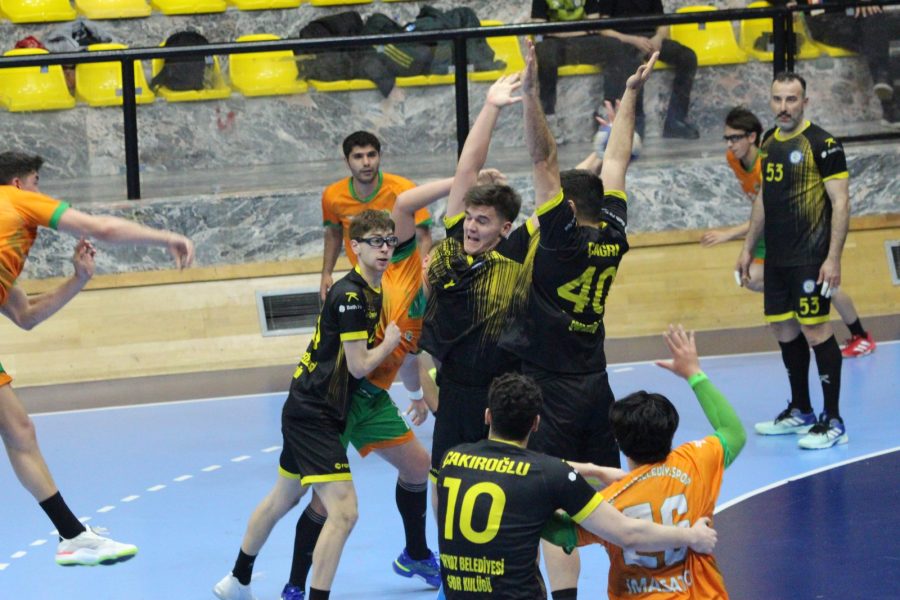 Türkiye Erkekler Hentbol Süper Ligi Play Out Grubu 3.Hafta karşılaşmasında