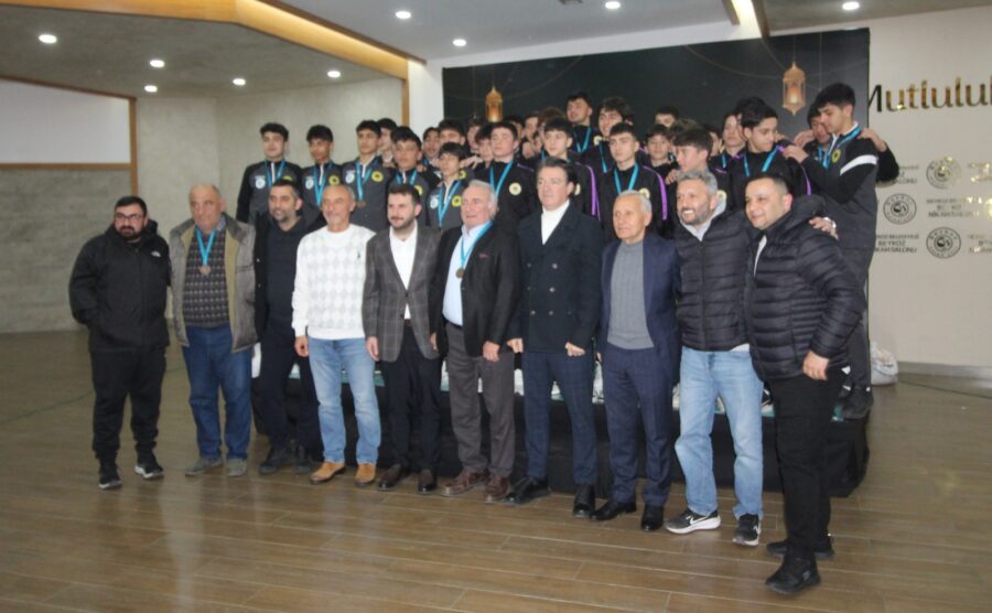 Beykoz Belediye Başkanlığının, sivil toplum kuruluşları ile gerçekleştirdiği İftar programlarından