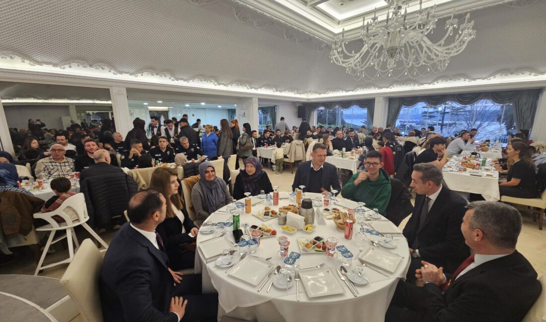 Beykoz Emniyet Teşkilatı şehit yakınları ile iftar sofrasında buluştu Her
