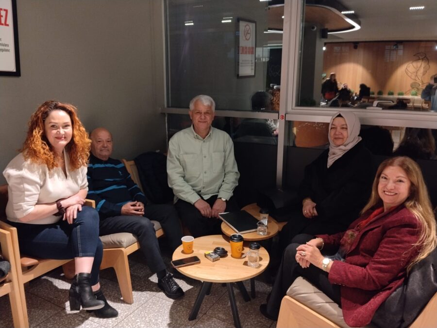 Başkanlığını Dost Beykoz Yazarı Erdal Öztürk’ün yapmış olduğu Beykoz Meclis